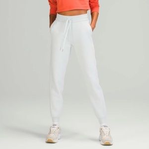 Lululemon Scuba High Rise Jogger Full Length (Ocean Air, Size 8)